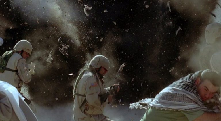 Kadr z filmu "Dolina Wilków, Irak"