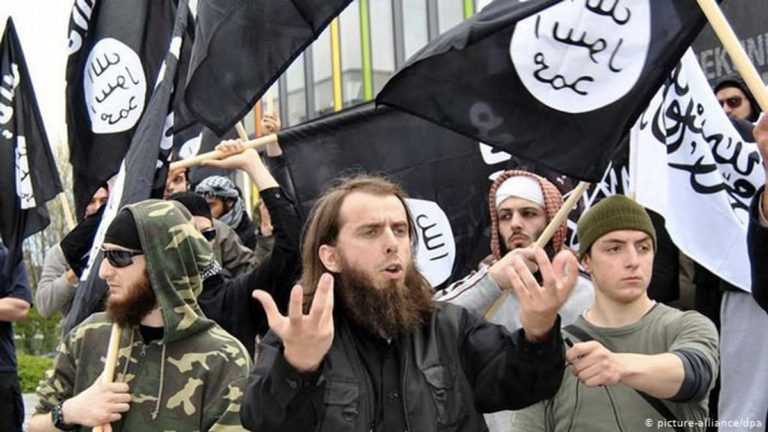 Demonstracja niemieckich salafitów